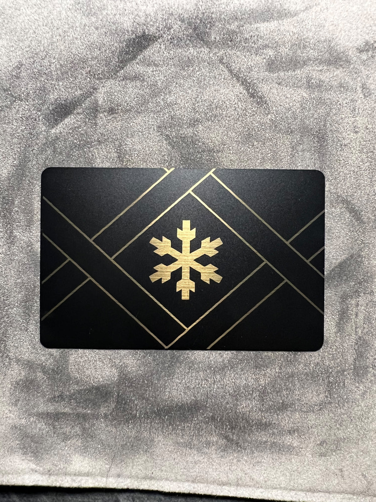 NFC Business Card | 1-Tap Premium Metal Card with Glossy Reflective Finish